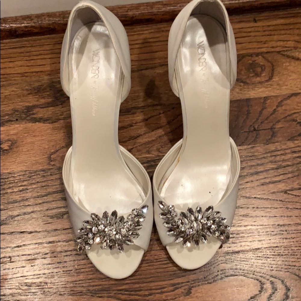 Ivory, satin bridal heels w/ silver embellishment